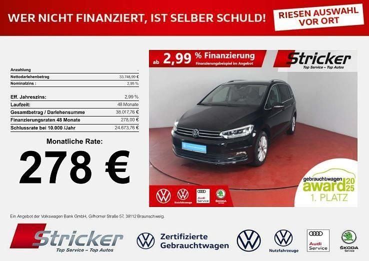 Schwarz (deep black perleffekt) Gebraucht 2024 VW Touran Highline Van / Kleinbus | 33.749 € (Fairer Preis) - Bild 1/4