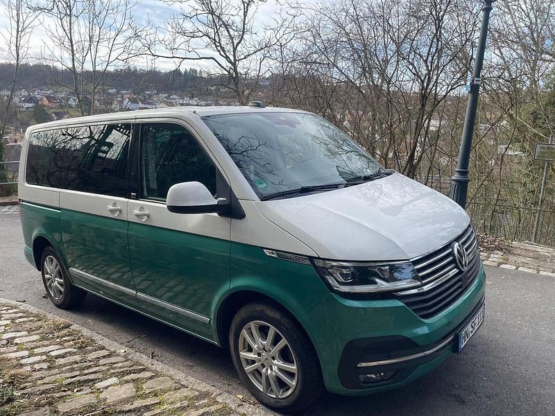 Gebraucht VW Multivan Generation Six 150 PS (110 kW) 2021 Andere farben Van