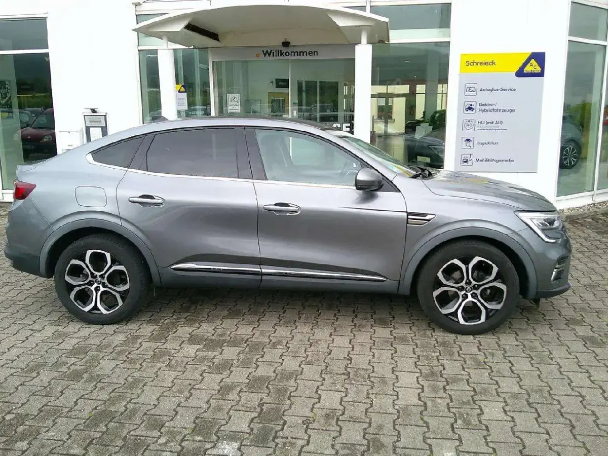 Gebraucht Renault Arkana Techno 140 PS (102 kW) 2023 Gray m SUV