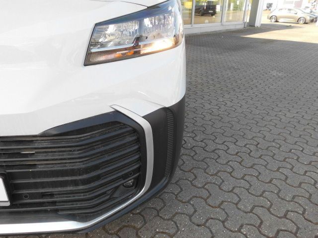 Gebraucht Toyota Proace 144 PS (105 kW) 2025 Weiß Van / Kleinbus