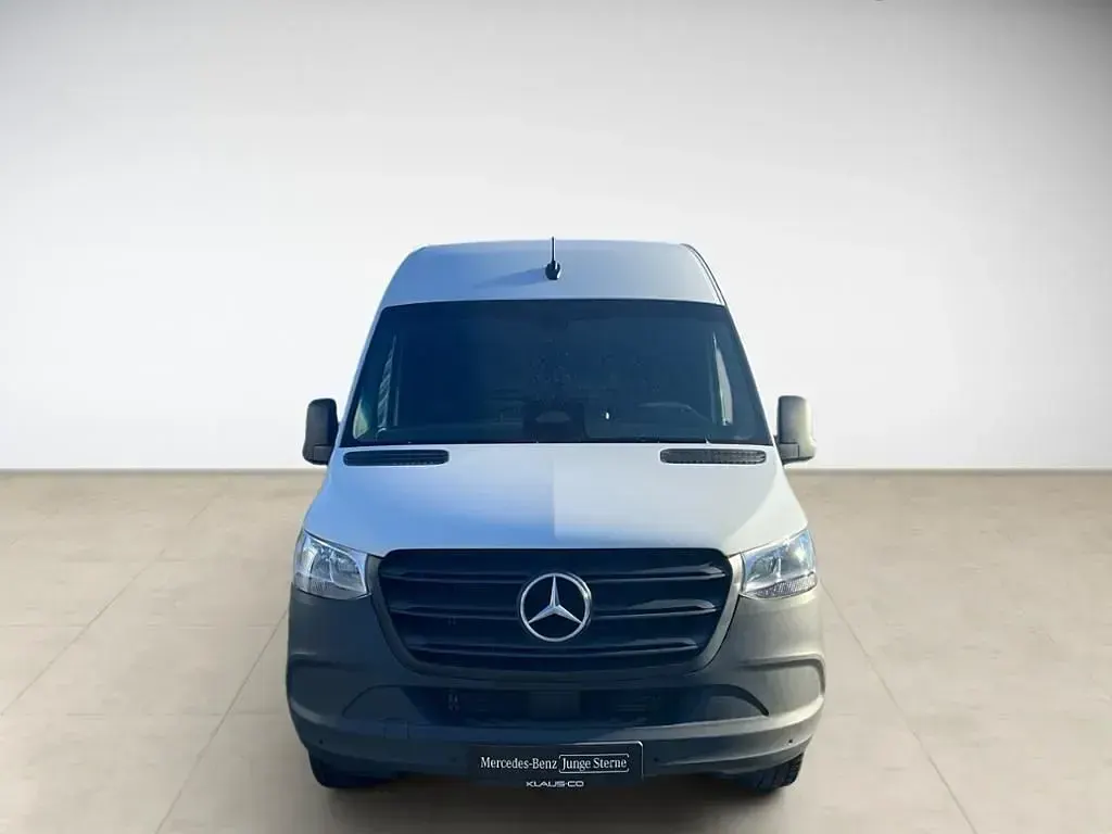 Gebraucht Mercedes Sprinter 170 PS (125 kW) 2025 Arktikweiß Van