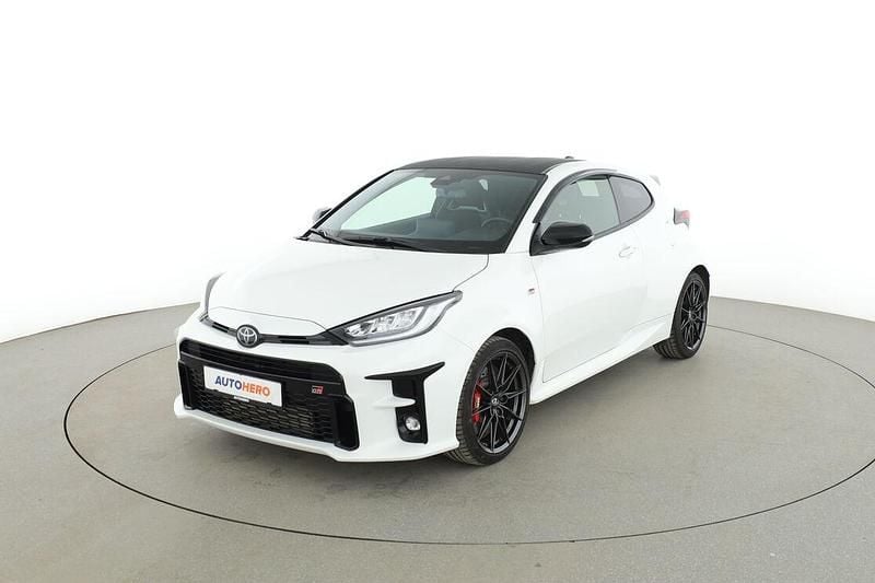 Gebraucht Toyota Yaris 261 PS (191 kW) 2021 Weiß Kleinwagen