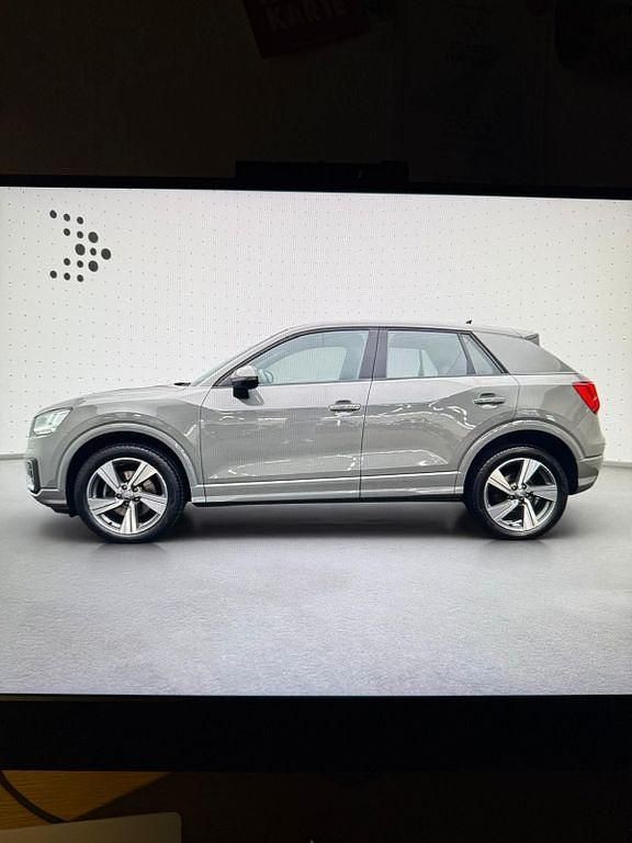 Grau Gebraucht 2019 Audi Q2 Sport SUV | 22.990 € (Fairer Preis) - Bild 1/4