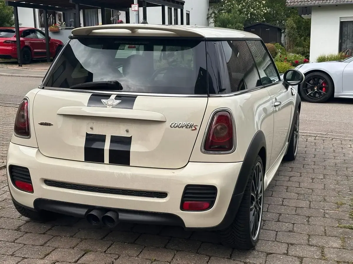 Gebraucht Mini John Cooper Works 192 PS (141 kW) 2008 Weiß Kleinwagen