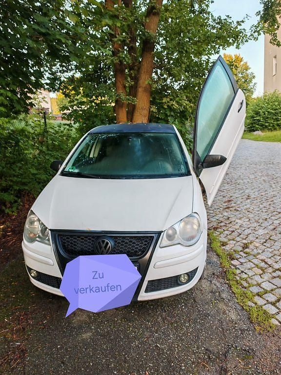 Schwarz Gebraucht 2005 VW Polo Sportline Limousine | 949 € (Superpreis) - Bild 1/4