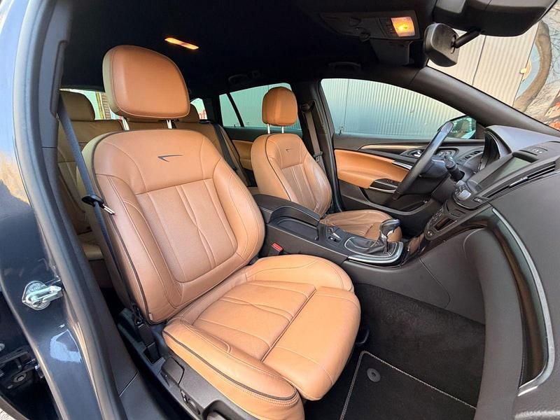 Gebraucht Opel Insignia OPC 250 PS (183 kW) 2014 Grau Kombi