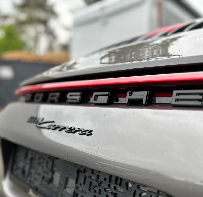 Gebraucht Porsche 992 Sport 385 PS (283 kW) 2021 Grau Cabrio