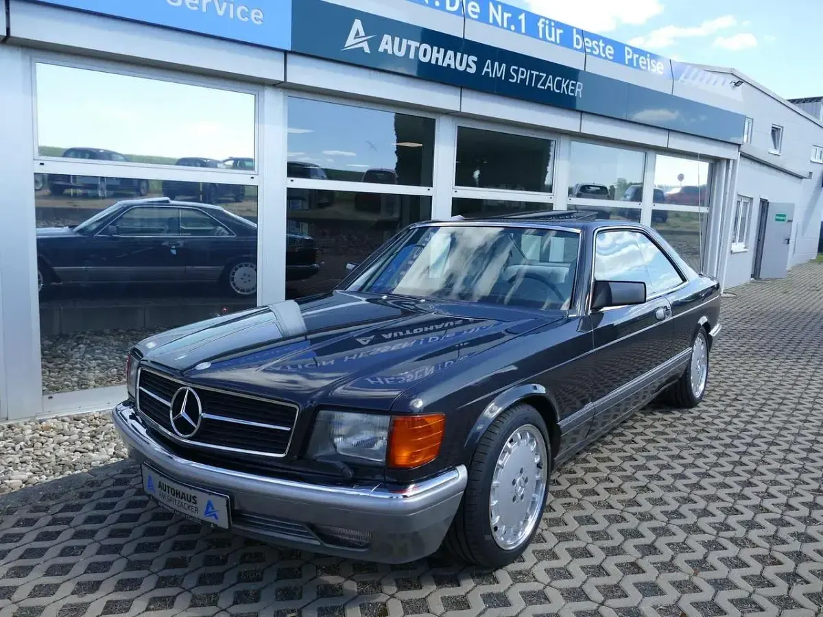 Gebraucht Mercedes 560 299 PS (219 kW) 1987 Blau schwarz Coupé