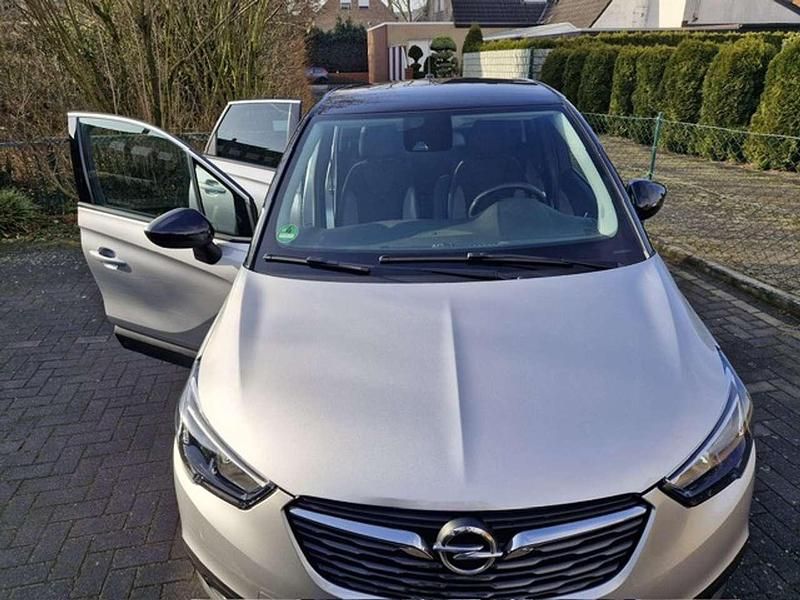 Gebraucht Opel Crossland X Innovation 131 PS (96 kW) 2019 Silber SUV