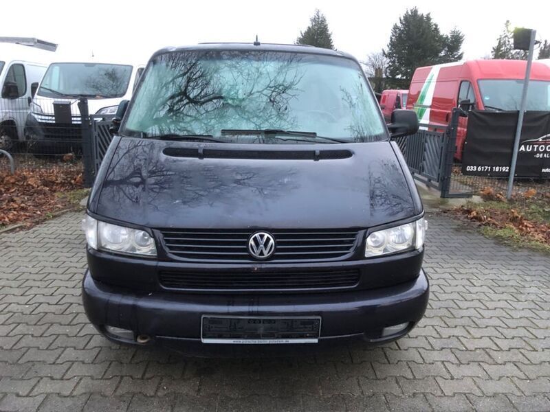 Gebraucht VW T4 102 PS (75 kW) 1999 Schwarz Van