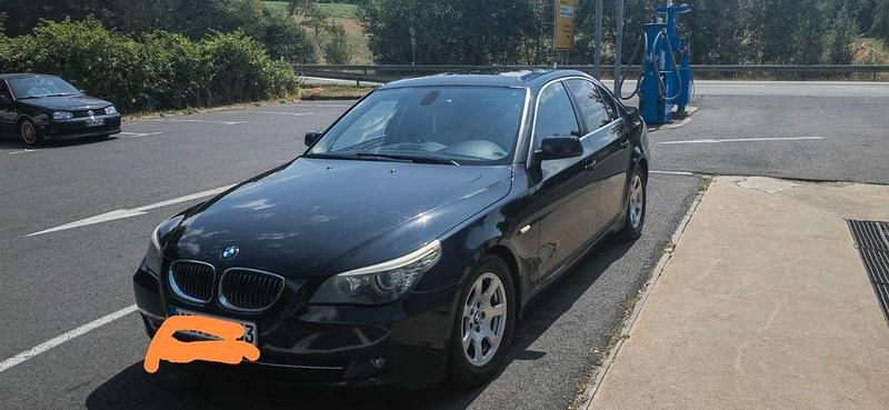 Gebraucht BMW 530 235 PS (172 kW) 2009 Schwarz Limousine