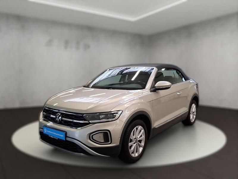 Silber metallic Gebraucht 2023 VW T-Roc Style SUV | 31.880 € (Teuer) - Bild 1/4
