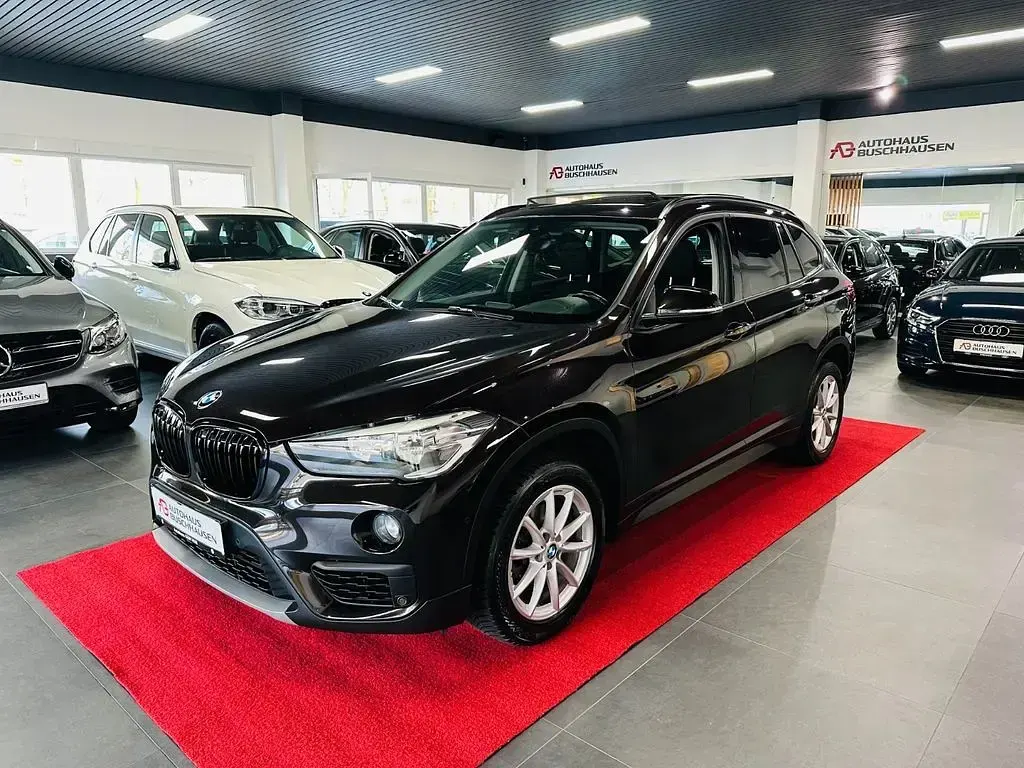 Używany BMW X1 Advantage 150 KM (110 kW) 2017 Brązowy SUV