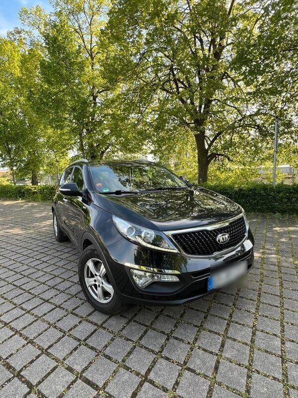 Schwarz Gebraucht 2015 Kia Sportage SUV | 14.499 € (Fairer Preis) - Bild 1/4