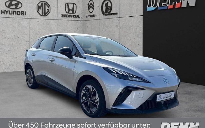 Silber Neu 2025 MG MG4 EV Kleinwagen | 35.989 € - Bild 1/4