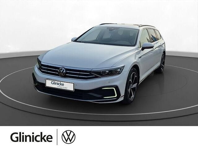 Gebraucht VW Passat GTE 218 PS (160 kW) 2020 Oryxweiß perlmutteffekt Kombi