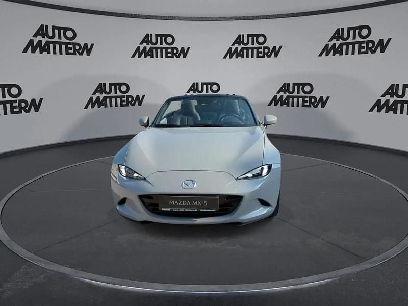 Neu Mazda MX5 Exclusive-Line 97 PS (71 kW) 2026 Grau Cabrio