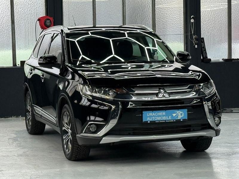 Gebraucht Mitsubishi Outlander Top 150 PS (110 kW) 2016 Schwarz SUV