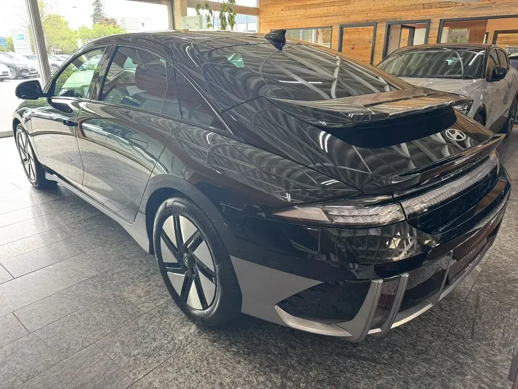 Gebraucht Hyundai Ioniq 6 Techniq 167 kW (228 PS) 2023 Schwarz Limousine