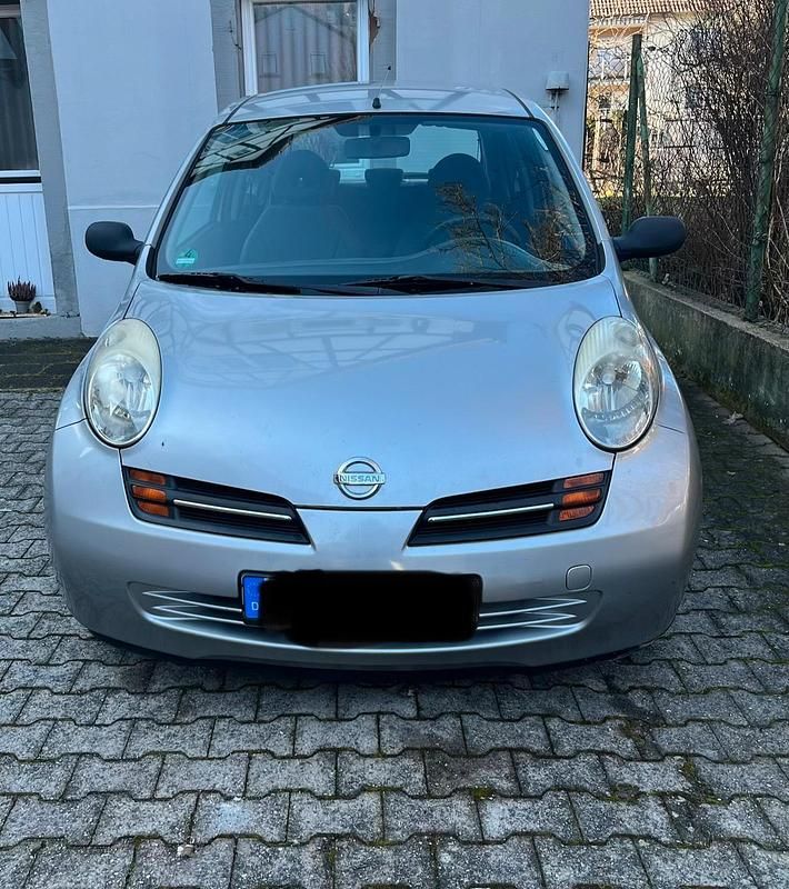 Gebraucht Nissan Micra 65 PS (47 kW) 2004 Silber Kleinwagen