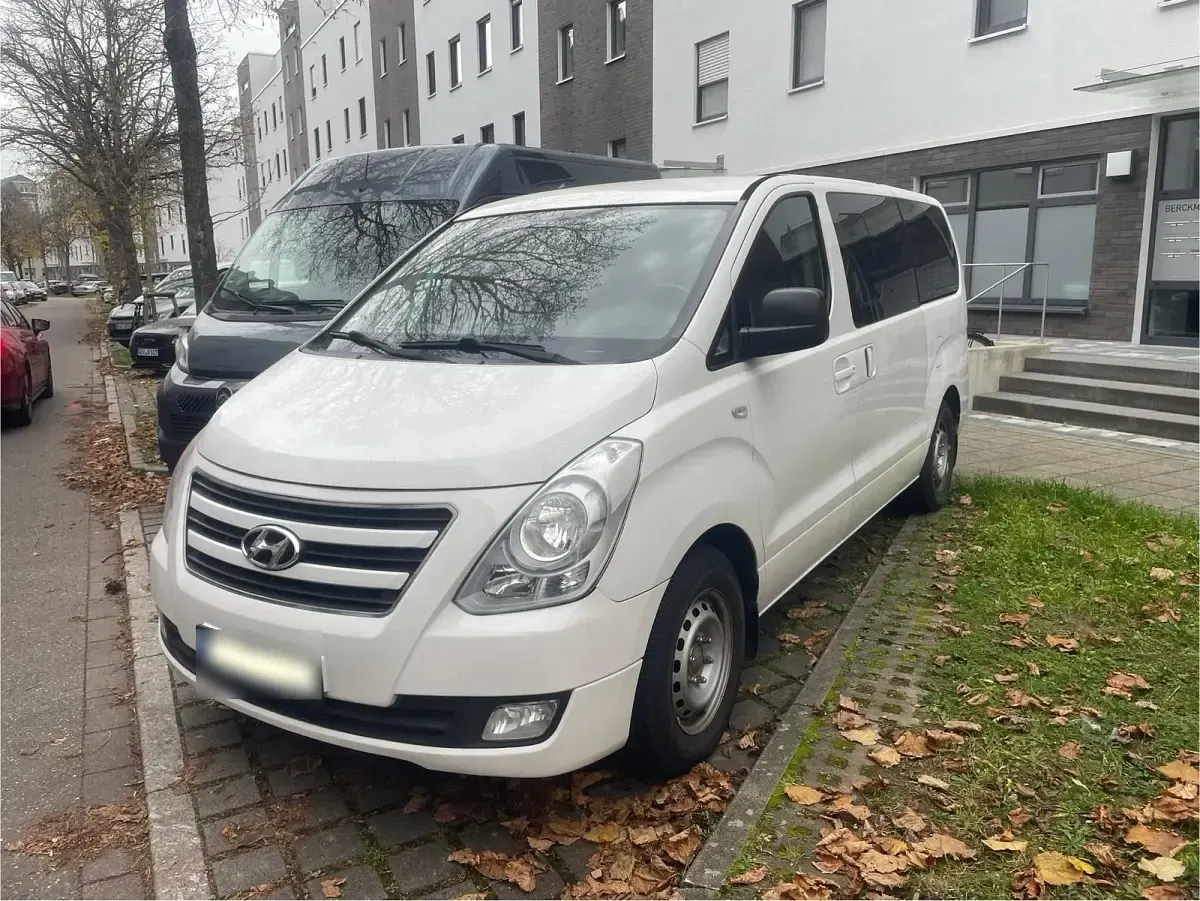 Gebraucht Hyundai H-1 2014 Van / Kleinbus