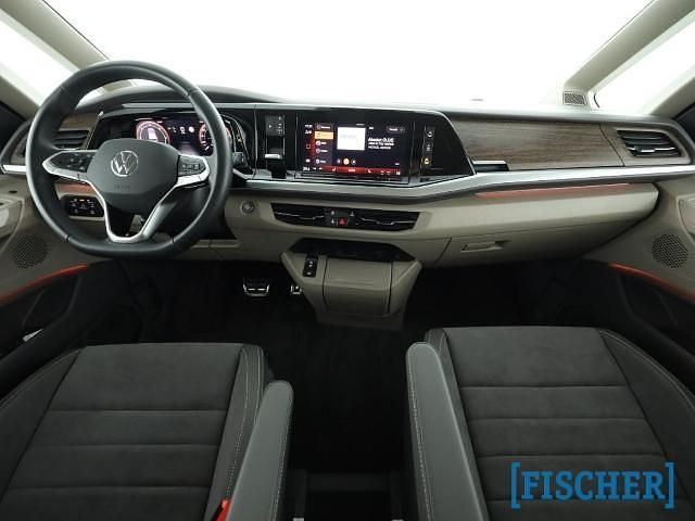 Gebraucht VW Multivan Style 150 PS (110 kW) 2025 Starlight blue (blau) Van