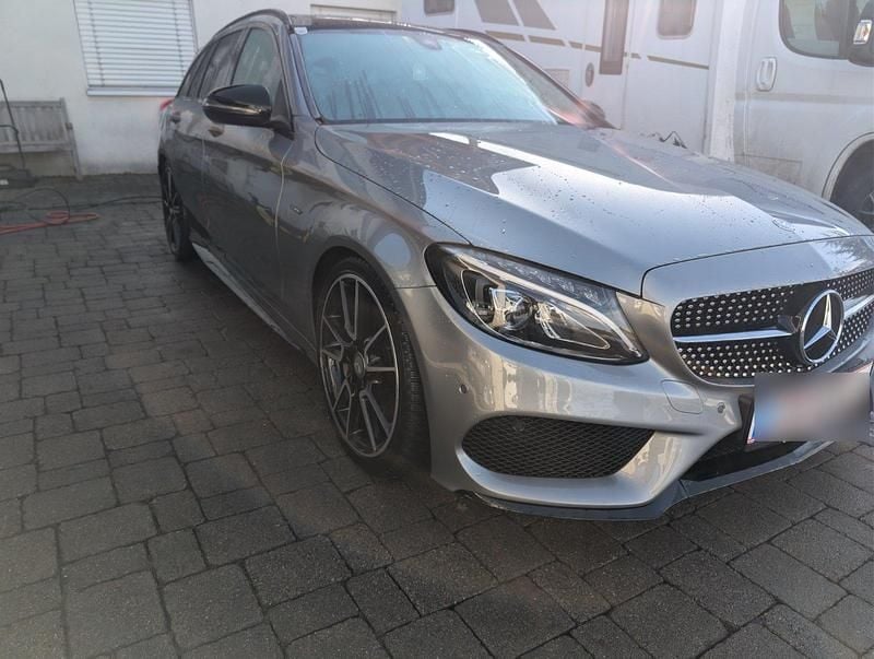 Silber Gebraucht 2015 Mercedes C43 AMG AMG Kombi | 22.500 € (Superpreis) - Bild 1/4