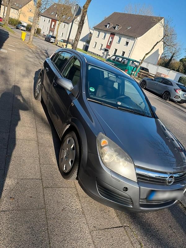 Gebraucht Opel Astra 90 PS (66 kW) 2006 Blau Kleinwagen