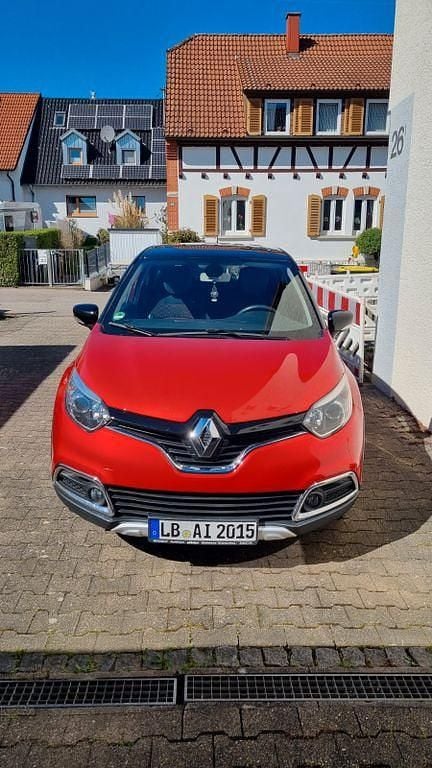 Gebraucht Renault Captur 120 PS (88 kW) 2015 Rot SUV