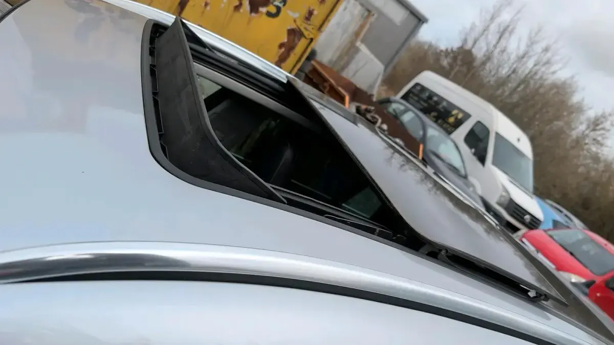 Gebraucht Opel Insignia OPC 325 PS (239 kW) 2010 Silber Kombi