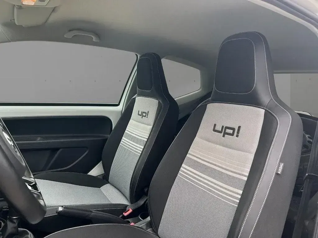 Gebraucht VW up! 75 PS (55 kW) 2012 Weiß Kleinwagen