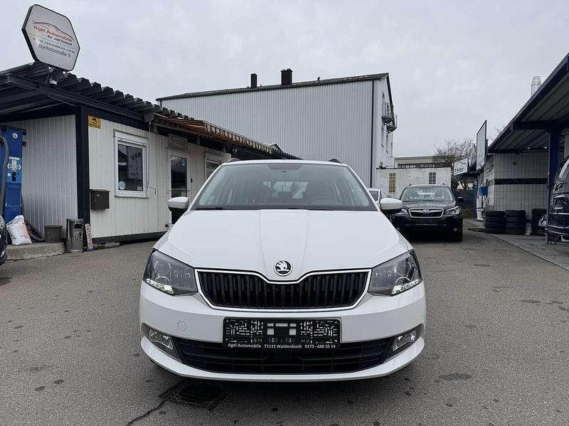 Gebraucht Skoda Fabia Ambition 95 PS (69 kW) 2017 Candyweiss Kombi