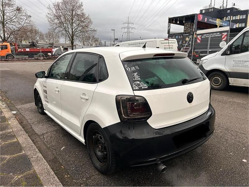 Gebraucht VW Polo Edition 86 PS (63 kW) 2011 Weiß Kleinwagen