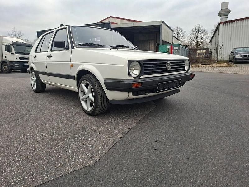 Gebraucht VW Golf III 69 PS (50 kW) 1991 Weiß Kleinwagen