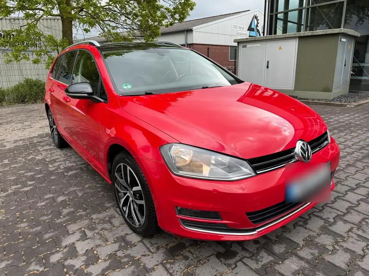 Gebraucht VW Golf VII Highline 150 PS (110 kW) 2013 Rot Kombi