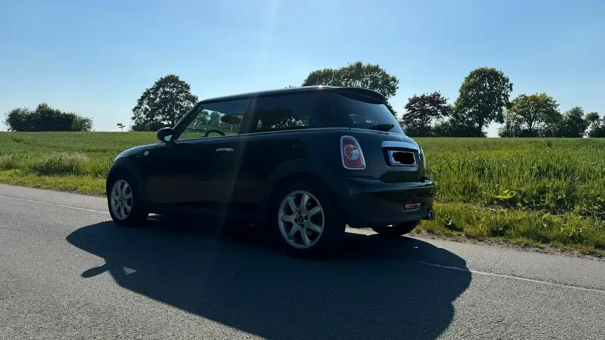 Gebraucht Mini One D 90 PS (66 kW) 2011 Schwarz Kleinwagen