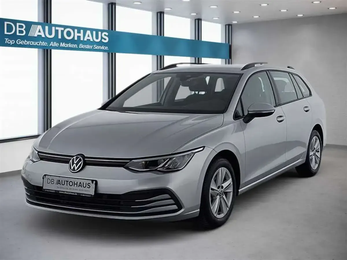 Gebraucht VW Golf VIII Life 110 PS (80 kW) 2023 Kombi