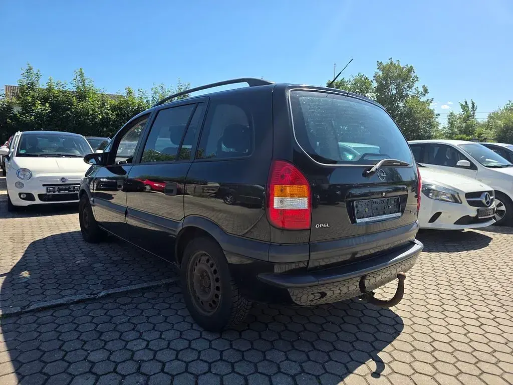 Gebraucht Opel Zafira Executive 125 PS (91 kW) 2002 Schwarz Van / Kleinbus