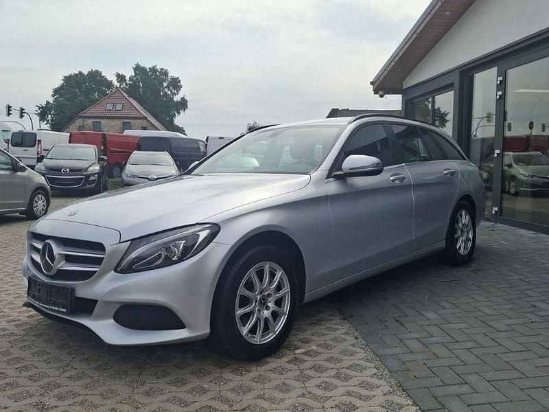 Gebraucht Mercedes C220 170 PS (125 kW) 2017 Silber Kombi