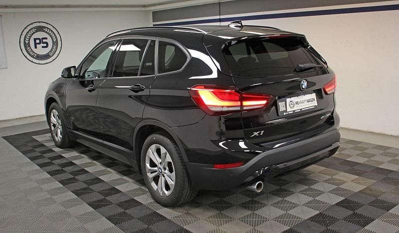Gebraucht BMW X1 Advantage 220 PS (161 kW) 2021 Schwarz SUV