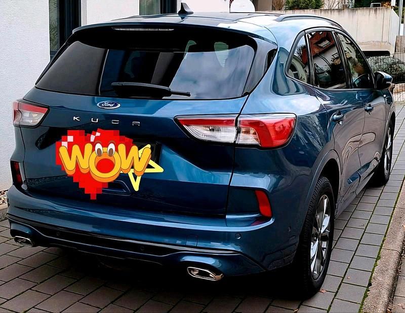 Gebraucht Ford Kuga ST-Line 120 PS (88 kW) 2022 Blau SUV
