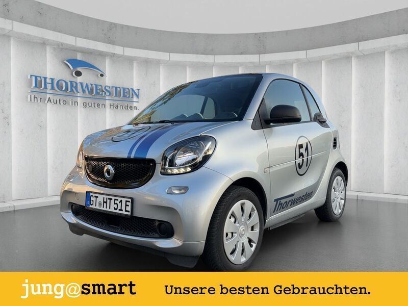 Bodypanels in cool silver () Gebraucht 2019 Smart ForTwo Electric Drive Coupé | 7.500 € (Fairer Preis) - Bild 1/4