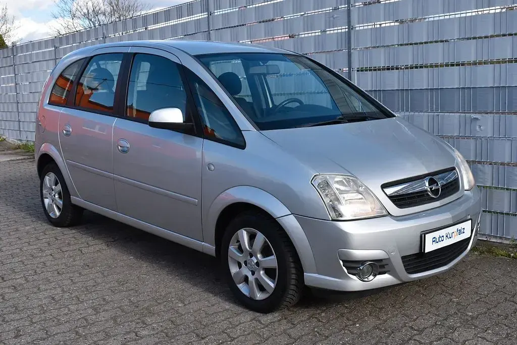 Gebraucht Opel Meriva Cosmo 105 PS (77 kW) 2006 Silber Van / Kleinbus