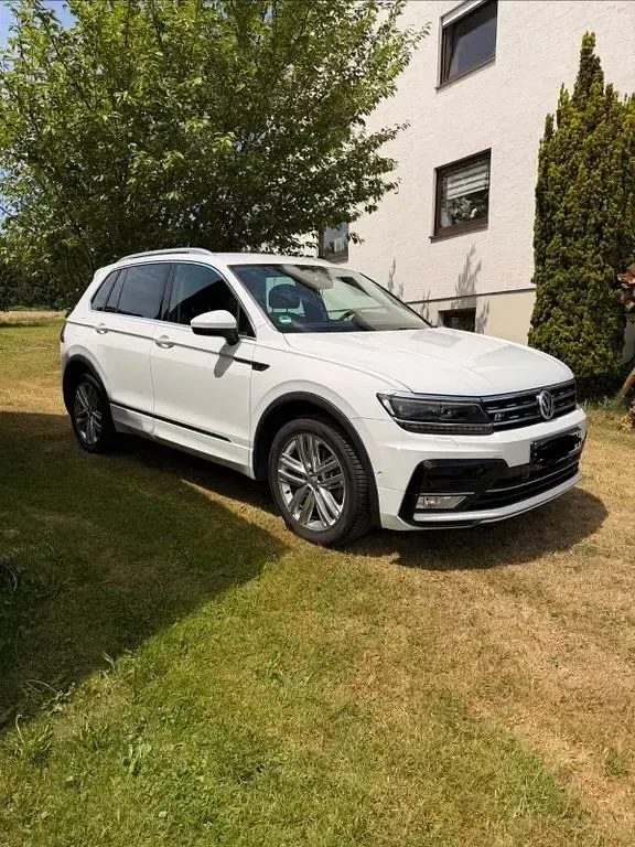 Gebraucht VW Tiguan R-line 220 PS (161 kW) 2017 Weiß SUV