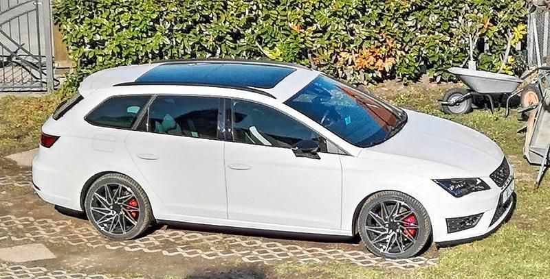 Second-hand Seat Leon ST Cupra 290 290 CP (213 kW) 2016 Alb Break