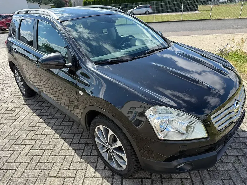 Gebraucht Nissan Qashqai +2 141 PS (103 kW) 2009 Schwarz SUV