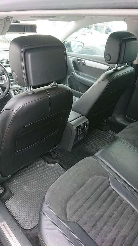 Gebraucht VW Passat Highline 140 PS (102 kW) 2011 Schwarz Kombi