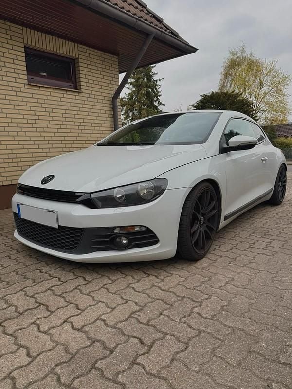 Gebraucht VW Scirocco 160 PS (117 kW) 2012 Weiß Coupé