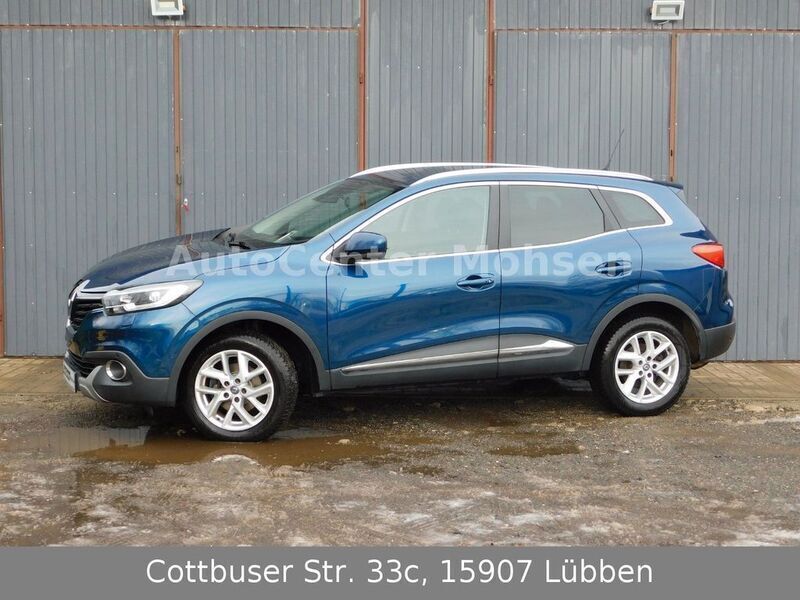 Blau Gebraucht 2016 Renault Kadjar XMOD SUV | 9.980 € (Fairer Preis) - Bild 1/4