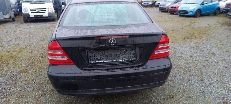 Gebraucht Mercedes C180 143 PS (105 kW) 2005 Schwarz Limousine